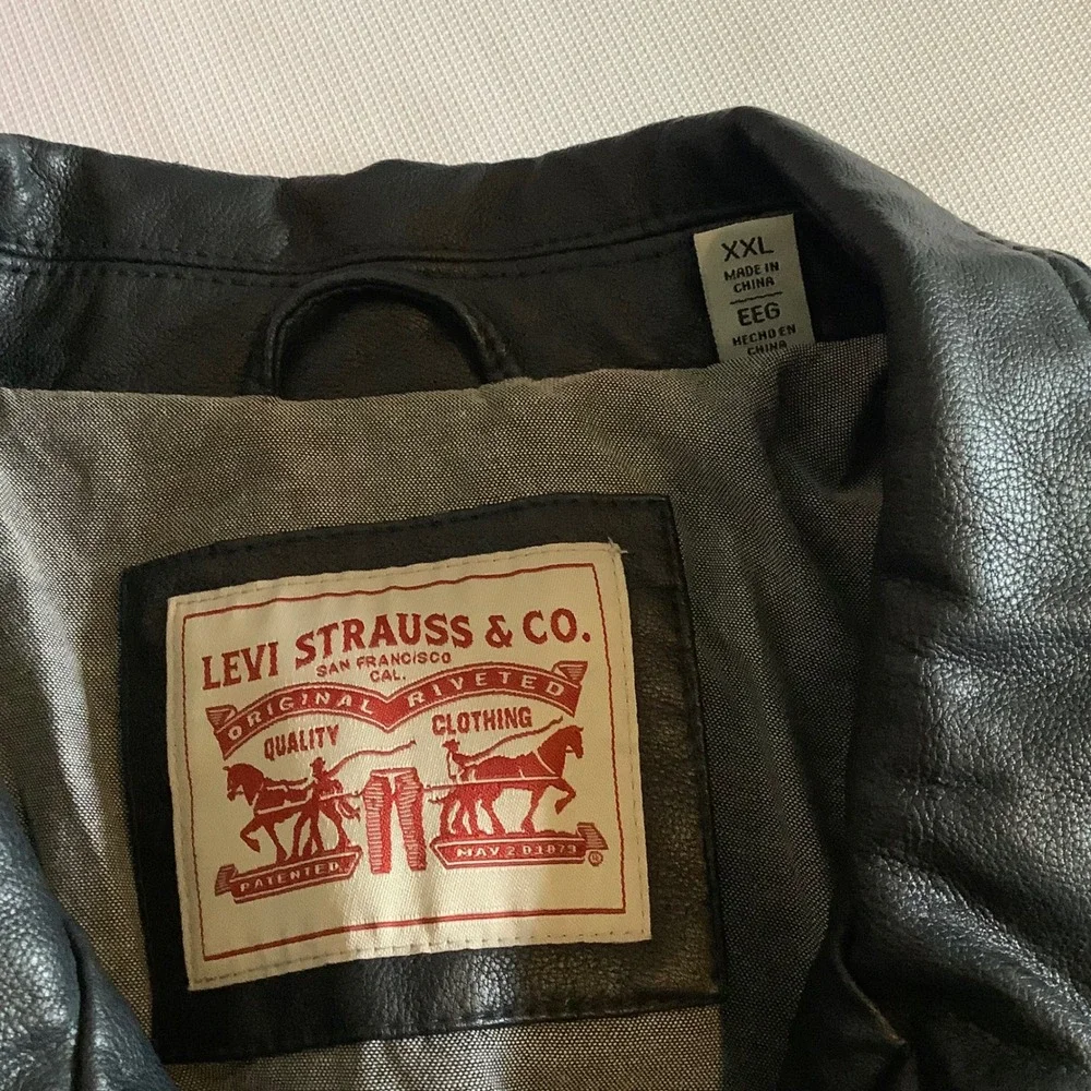 Levis Mens Faux Leather Trucker Jacket Black Full Zip XXL Extra Large Regular